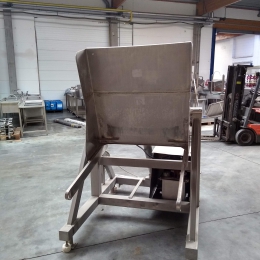 tilting machine 